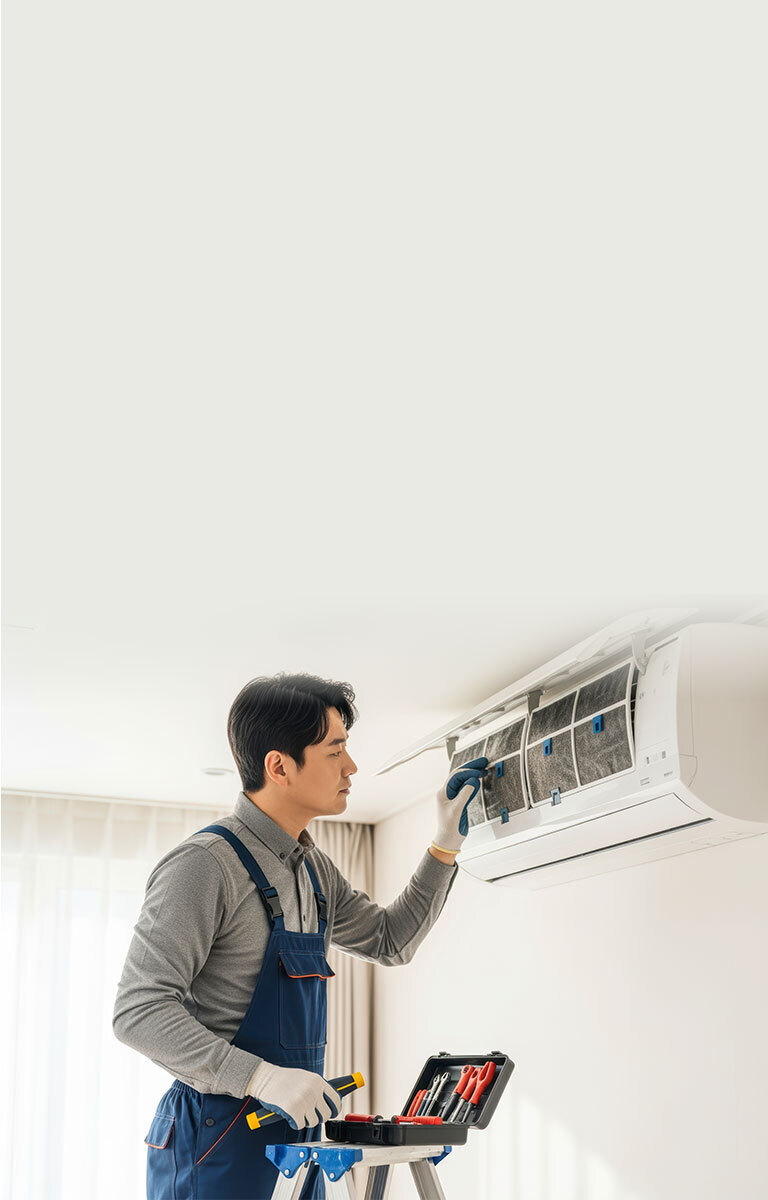 가족의 일상 공기를 꾸준히 책임지는 에어컨 분해 · 조립 세척 전문 브랜드|<img src='/img_up/shop_pds/hangyeolail/img/logo/slide_logo.png' alt='한결에어클린 에어컨청소전문' />